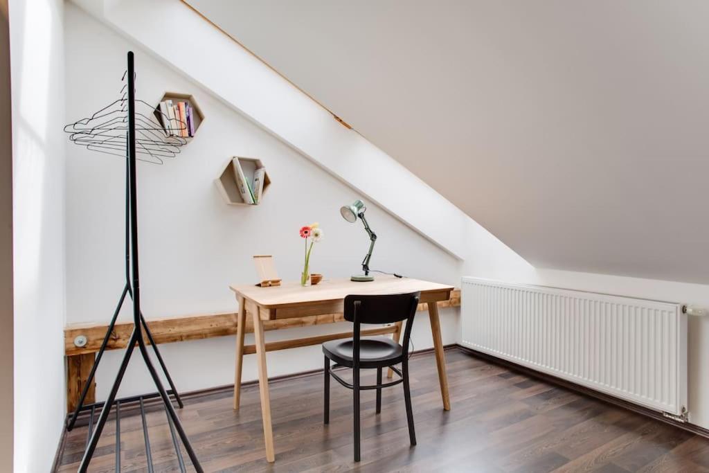Unique City Centre Duplex, Castle View, Roof Top Terrace * Praga