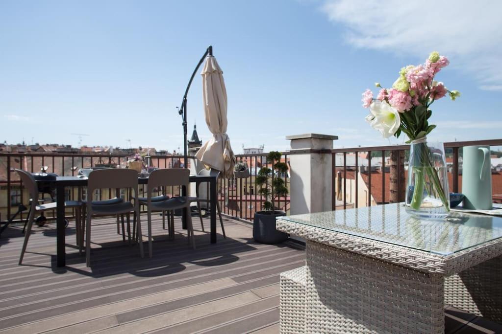 Unique City Centre Duplex, Castle View, Roof Top Terrace * Praga