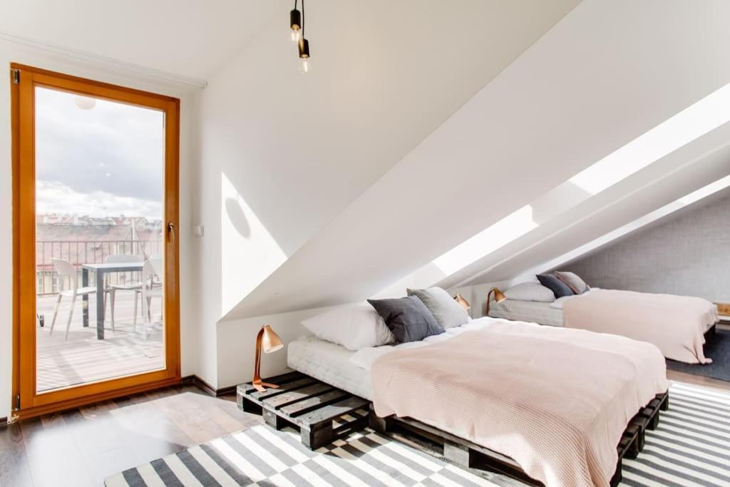 Unique City Centre Duplex, Castle View, Roof Top Terrace Praga